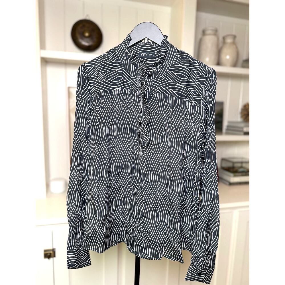 🖤 AP.NY Geometric Print Ruffle Blouse | Size L | Black/White